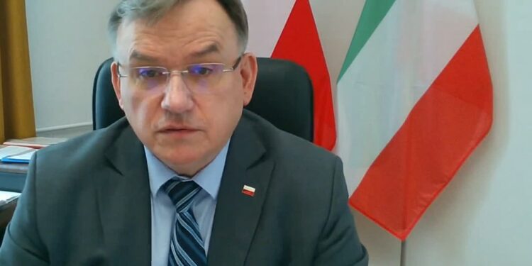 Radny Surmacz pyta, czy byli szefowie WORD wciąż biora pensje