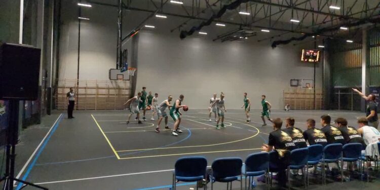 Derby dla Kangoorów