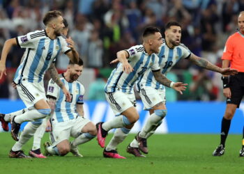 Fot. PAP/EPA/Tolga Bozoglu