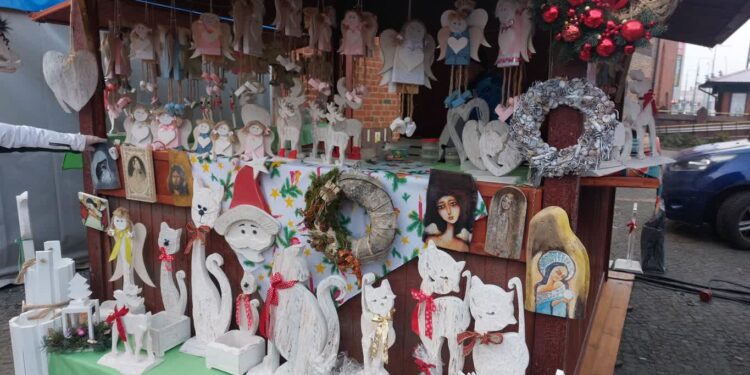 Ruszył Gorzowski Targ Bożonarodzeniowy