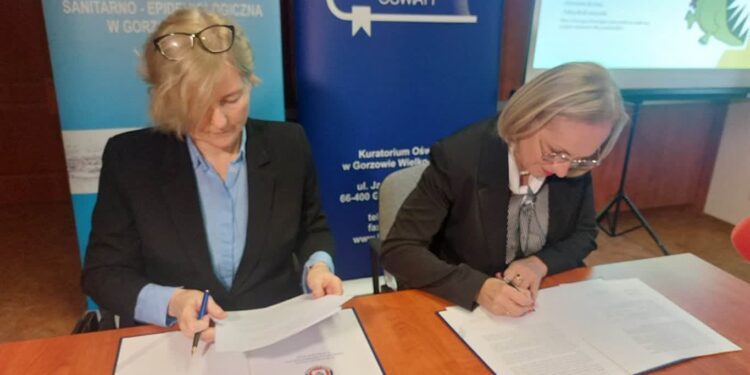 Sanepid zacieśnia współpracę z kuratorium