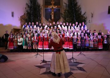 Mali Gorzowiacy z kolędami