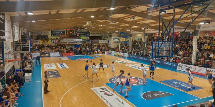 Ostatnia Prosta: wydarzenia ligowe i nie tylko