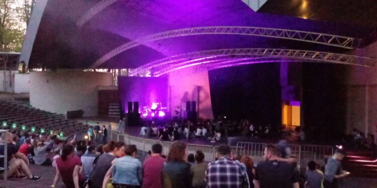 Kto wystąpi na scenie amfiteatru w tym roku?