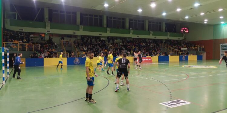 Stal pokonała wicelidera, ale z małym niedosytem