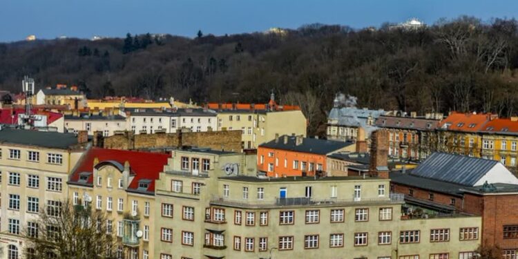 Chętnych firm na komunalne mieszkania nie brakuje