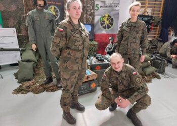 Drugi dzień Targów Służby i Pracy w Międzyrzeczu [GALERIA]