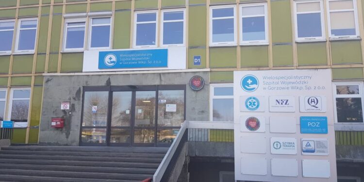 Lekarz- bohater programu „Alarm” pracuje w gorzowskim szpitalu