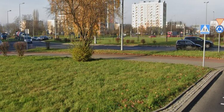 Mieszkańcy chcą doświetlenia przejścia