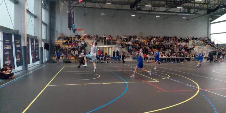 Zwycięskie pożegnanie