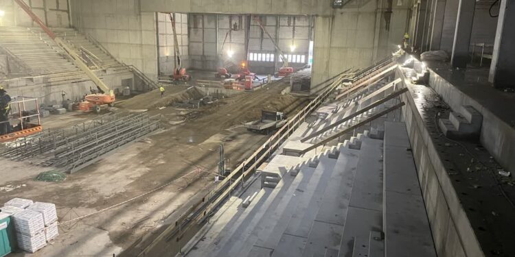 E. Płonka: Ministerstwo sportu powinno dołożyć do hali, ale inni też