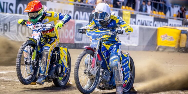 Jeden Nicki to za mało