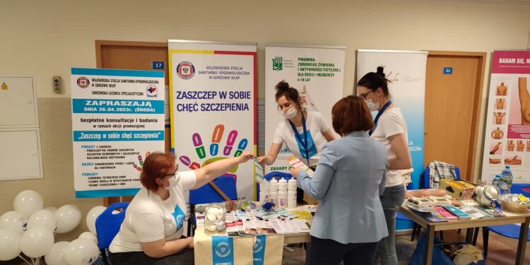 Trwa akcja promująca szczepienia