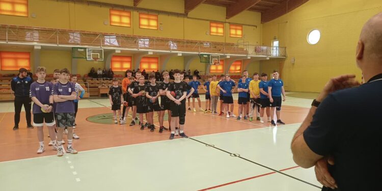 W Żaganiu trwa Lubuska Olimpiada Młodzieży w piłkę ręczną