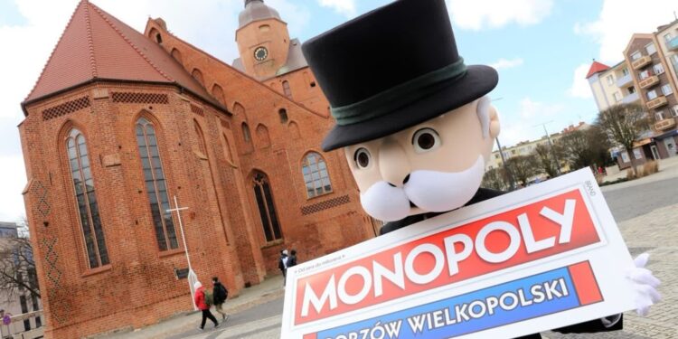 Janusz Gorzowski na prowadzeniu. Trwa głosowanie na najdroższe pole w popularnej grze