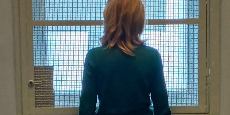 Pracownica okradała firmę. Kryminalni odzyskali kosztowności warte ok. 60 tys. zł