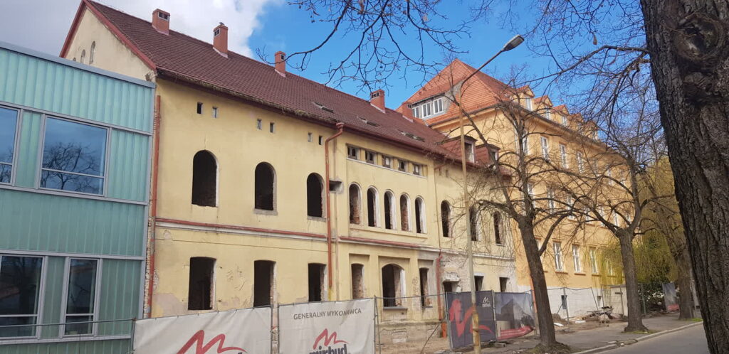 Żółty budynek przy ul. Szpitalnej w Gorzowie nie zostanie rozebrany