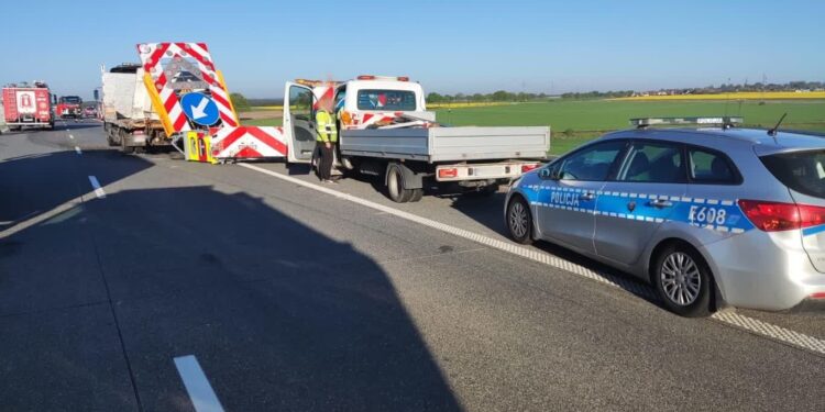 Po wypadku cysterny wznowiono ruch na A2 w stronę Świecka