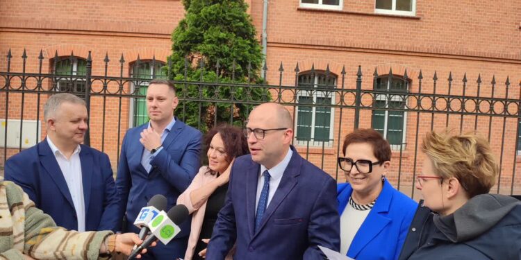 Radni PO i Polska 2050 przeciwko powołaniu komisji w Sejmie