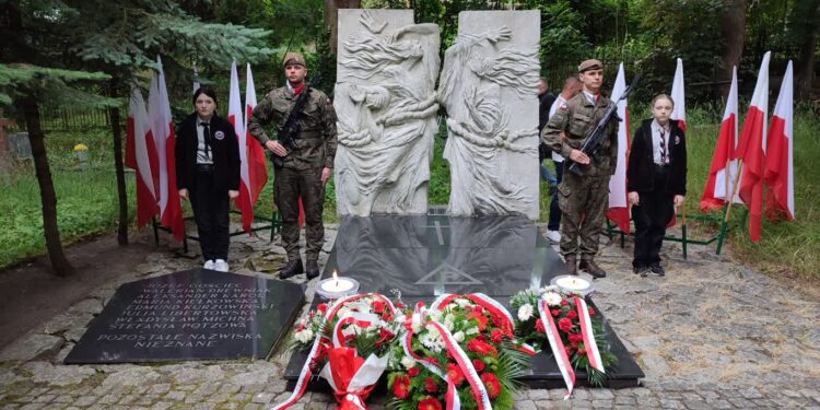 Narodowy Dzień Pamięci Ofiar Niemieckich Nazistowskich Obozów Koncentracyjnych i Obozów Zagłady