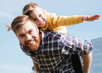 Lubuscy ojcowie w statystykach. GUS wie, jak mają się tatusiowie