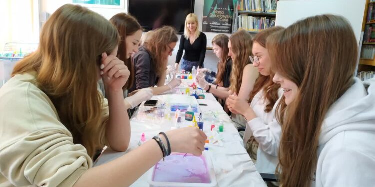 Dzień Dziecka w I LO czyli warsztaty dla każdego !