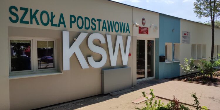 Szkoła wypiękniała za milion zł dotacji z MEiN