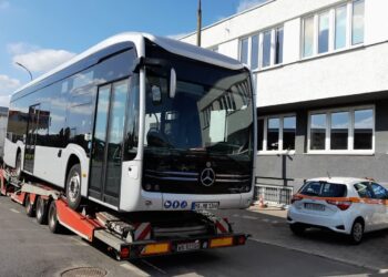 Nowy Mercedes na ulicach Gorzowa