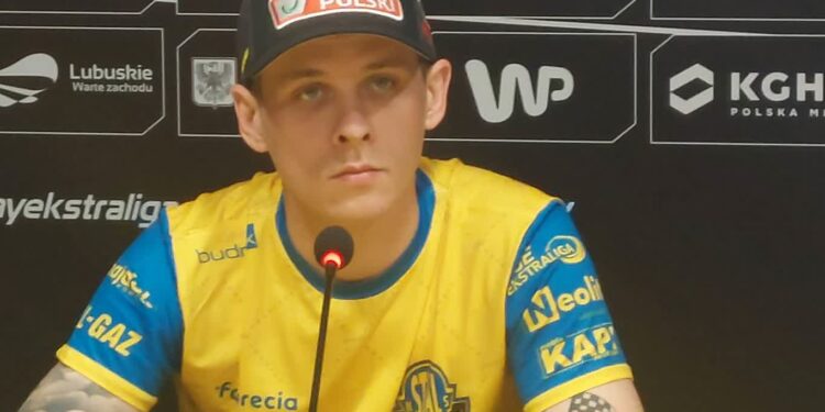 Stal z niepokonanym liderem. Oskar Fajfer: uważam, że wskoczyłem na wyższy poziom