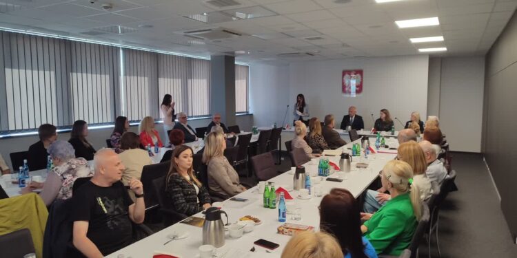 Z Seniorami o problemach seniorów