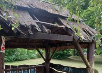 Była wiata, nie ma wiaty…