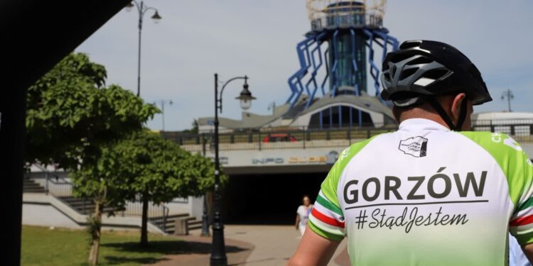 Rowerowa sztafeta. Miasto zaprasza do udziału w wyjątkowej akcji