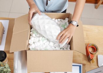 Wysyłanie paczki kurierem