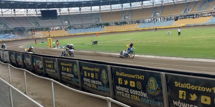 Stal wygrała w Grudziądzu, upadek Jakuba Stojanowskiego