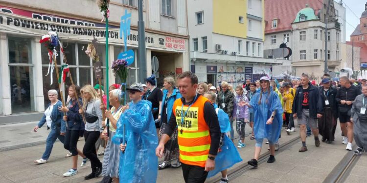 Gorzowscy pielgrzymi wyruszyli na Jasną Górę