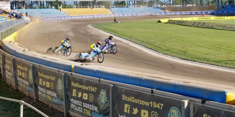 Stal przegrała w Ostrowie