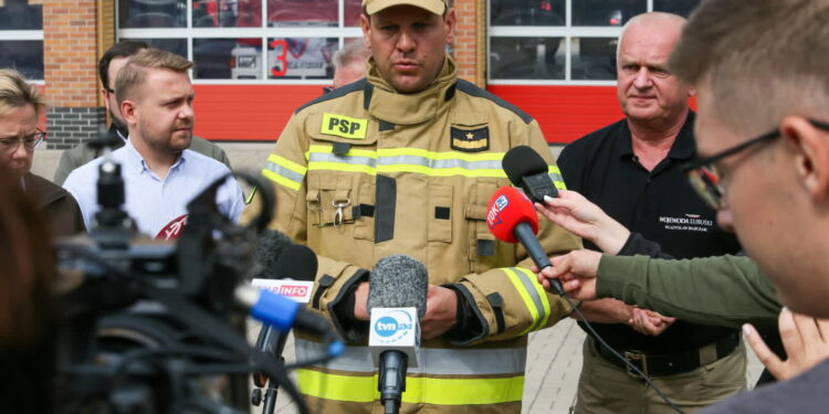 Wojewoda: Pożar w Przylepie opanowany