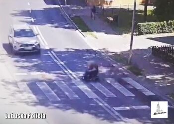 72-latek na wózku inwalidzkim potrącony na przejściu dla pieszych [FILM. Uwaga! Drastyczne sceny]