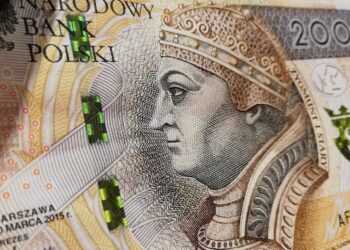 Od 1 lipca wzrasta minimalna pensja i stawka godzinowa