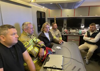 Minister klimatu i środowiska jest już w Przylepie w związku z pożarem odpadów