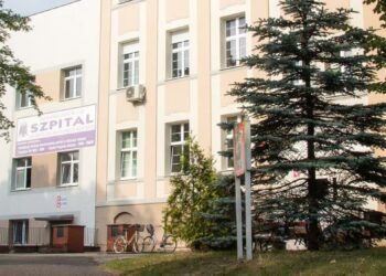 Generał kieruje szpitalem w Międzyrzeczu