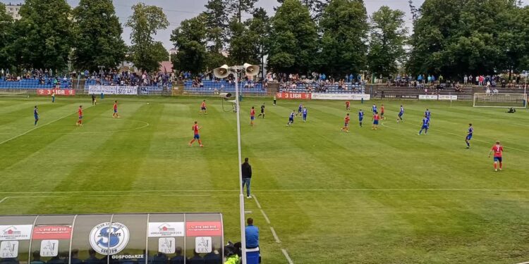 Do trzech razy sztuka? Stilon zagra ze wzmocnionym MKS Kluczbork