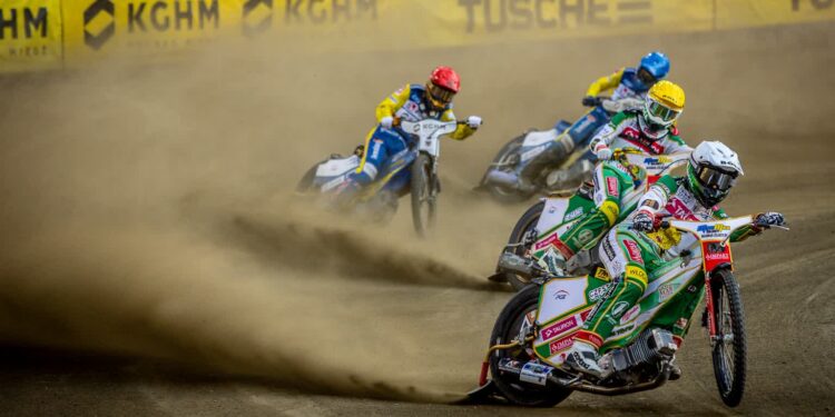 Kędziora zadowolony, Chomski przeciwnie czyli trenerzy po meczu Stali z Włókniarzem