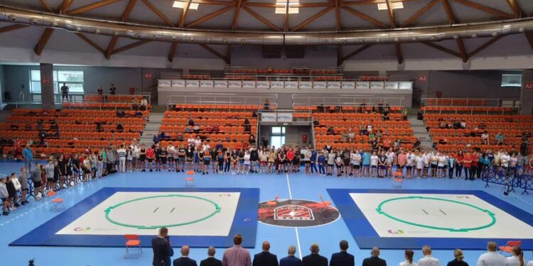 Złoto wisienką na urodzinowym torcie klubu Biegański Jamniuk