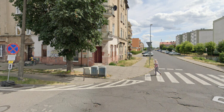 Poranne koszenie przeszkadza mieszkańcom