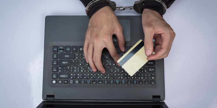 Wyłudzili w jednym z lubuskich powiatów prawie 600 tys. zł. Uważaj, Ciebie też to może spotkać!