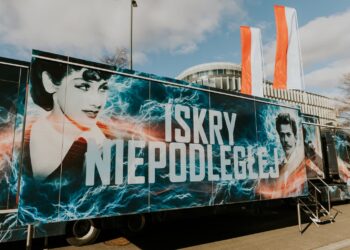 „Iskry Niepodległej” dotarły do Międzyrzecza