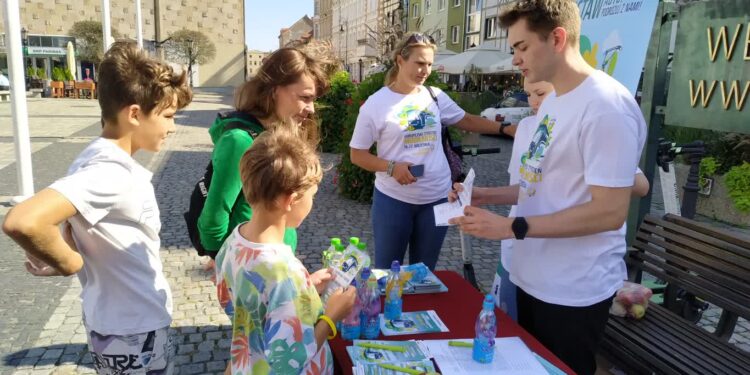 „SzukaMZKomunikacją” czyli zakochaj się w komunikacji miejskiej