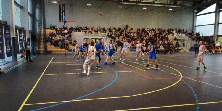 Kangoo wrócili na zwycięską ścieżkę