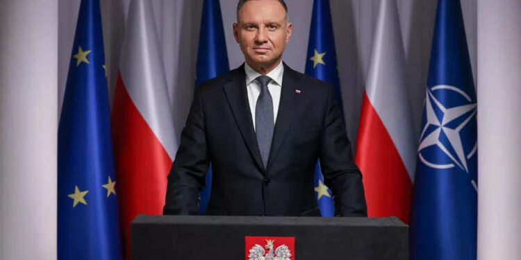 Orędzie prezydenta: głos oddany w wyborach jest nie tylko wyrazem naszych przekonań i wartości, które wyznajemy, ale także wyznaczeniem kierunku, w jakim Polska powinna się rozwijać